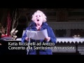Katia Ricciarelli incanta Arezzo, bagno di folla per l'ugola d'oro della lirica italiana