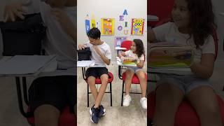 Usando A Nossa Imaginação. E Vocês Também Brincam Dessa Brincadeira Divertida?