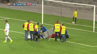 Mål: Otäcka scener när Hasani och Une Larsson nickar ihop vid 2-1 - TV4 Sport