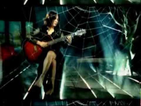 Nazan Öncel-Nereye Böyle- feat.Tarkan Nazan Öncel-Nereye Böyle- feat.Tarkan klip izle
