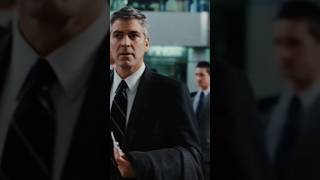 Очередь В Аэропорту | Фильм «Мне Бы В Небо» Джордж Клуни