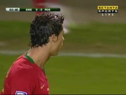Ronaldo Long Hair on Cristiano Ronaldo Vs Sweden 2008 2009