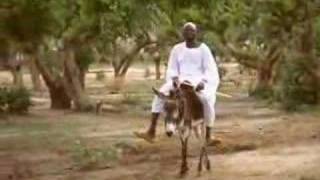 Смотреть клип Mattafix - Living Darfur