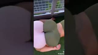 Two Girls Twerking