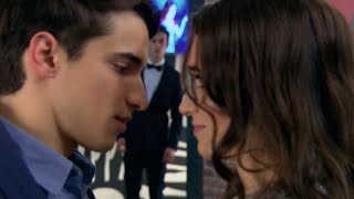 Soy Luna - Nina y Xavi a punto de besarse y Gastón los ve (2x50-51) HD