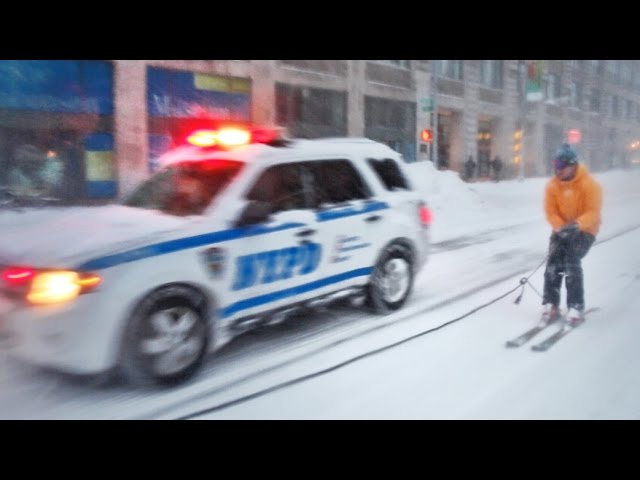 Snowboarding In NYC After #Blizzard2016 - Video