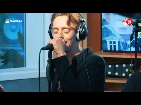 Orange Skyline - Hotel Rooms