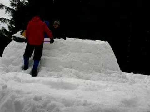How To Build An Igloo With Snow. To uild an igloo