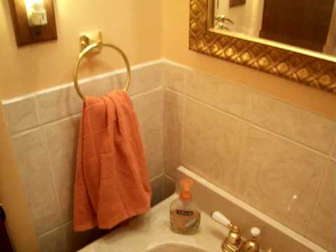 Small Bathroom Remodeling With Ceramic Tile Bill's Painting & Remodeling 