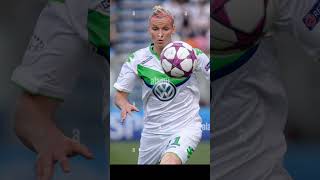 qUxTsW7McwA Video Image
