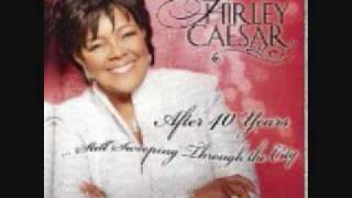 Watch Shirley Caesar Peace In The Midst Of The Storm video