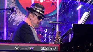 Watch Dr John How Come My Dog Dont Bark When You Come Around video