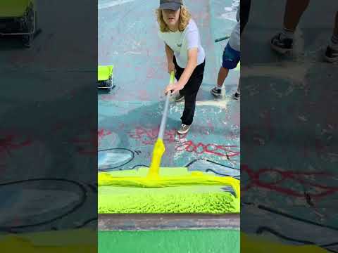 Annual painting of the local skatepark Kingspark Skatepark - Day 1 #skatepark #painting