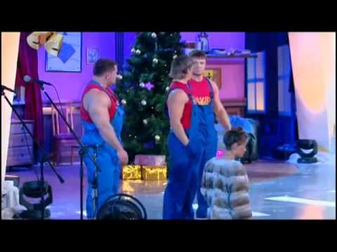 Перевозка пианинно грузчиками. Уральские пельмени.mp4