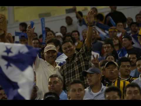 deportistas pijudos