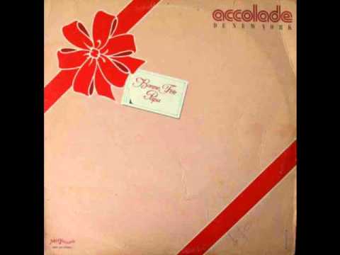 Accolade De New York* Accolade - Bougé Kò Ou Accolade De New York* Accolade - Bougé Kò Ou