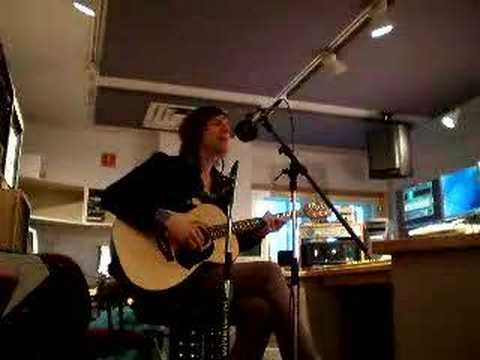 Love  Coffee Shop on Falling In Love At A Coffee Shop Live Free Mp4 Video Download   1