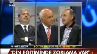 Ahmet Özer - K D Ana Haber - Ders Zili Çalıyor