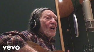 Willie Nelson - It's Hard to Be Humble 