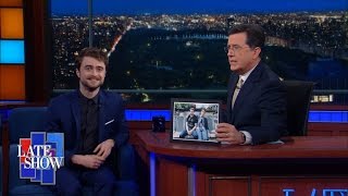 Three Words Sum Up Daniel Radcliffes New Movie Farting, Erection, Corpse