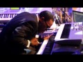 Eric Roberson Live @ Indig02