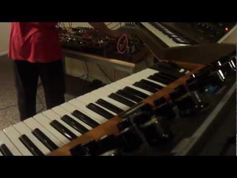 Minimoog Old School & Minimoog Model D & Ring Modulator & Hammond 44 Melodica Part II