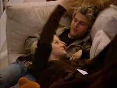 ashlee simpson and ryan cabrera kiss
