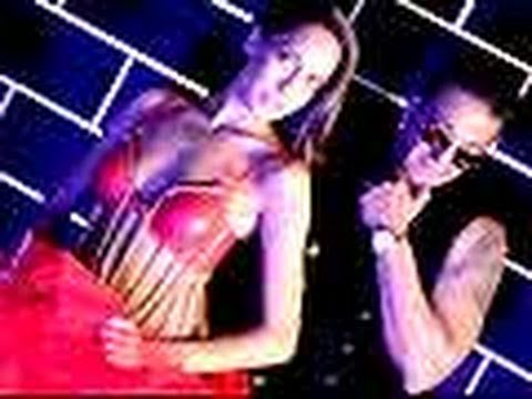 Sanjay Dutt and Lisa Haydons Shake it Saiyaan for Rascals -...