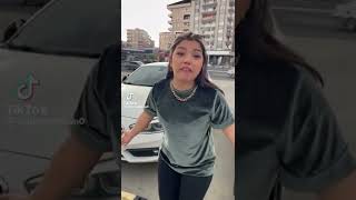 Tamam Kız Niye Bağırıyon