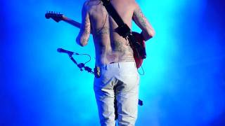 Watch Biffy Clyro Stress On The Sky video