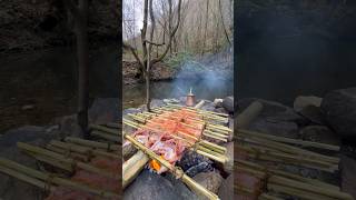 İlkel Yöntem ile Somon Alabalık Pişirme 🐟 - Cooking Salmon and trout with a primitive method