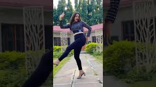 Indian Girl Shaking Booty
