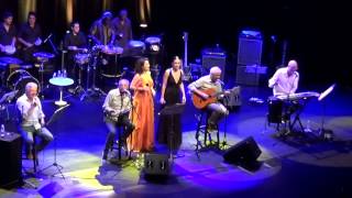 Watch Beth Carvalho Apesar De Voce video