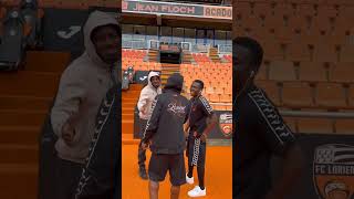 qmXmifndPQc Video Image