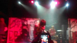 Watch Capture The Crown Deja Vu video