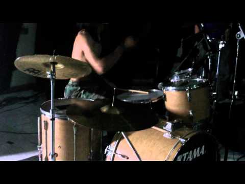 Bugenveil - agrafasi yang bertumbuh abadi (cover catharsis)...
