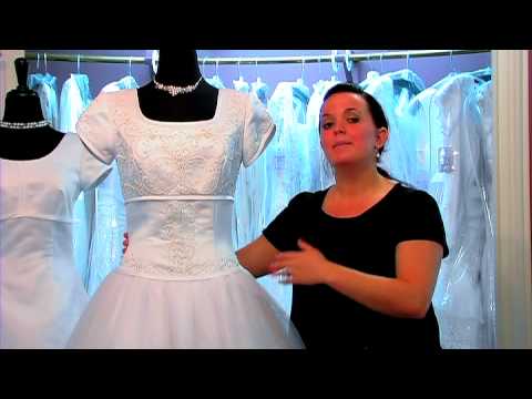 Learn why petite brides and fullfigured brides should avoid ball gown 