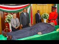 President Uhuru, DP Ruto arrive to view Moi's body at Parliam...