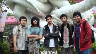 INDAHNYA persahabatan kita