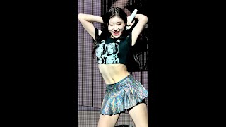 240628 있지 Itzy 채령 Chaeryeong - Full Concert 25 Songs Live Toronto, Ontario, Canada 4K Fancam