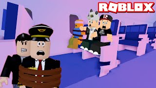 Canavarlı Uçak Bölüm 3! Bu Sefer Pilotu Kaçırdı!! - Panda ile Roblox Airplane 3