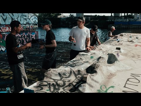 Checking Out A Hidden DIY Fingerboard Park in Queens