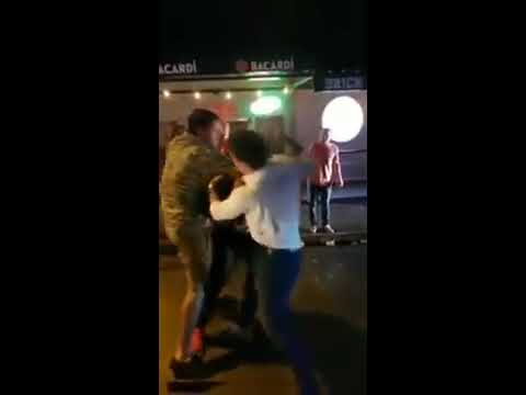 Motín ayer en la Placita de Santurce...
