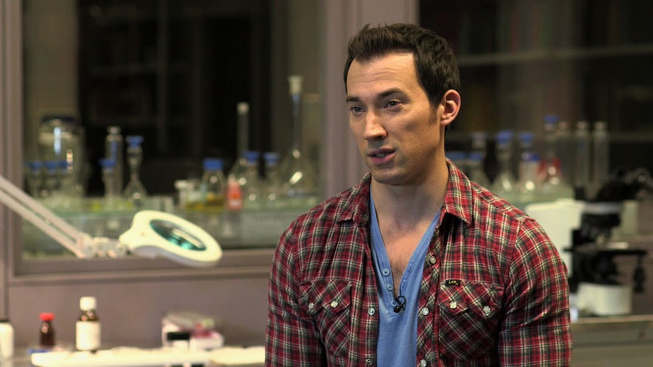 David Caves introduces Fraternity Silent Witness Series 17 BBC One