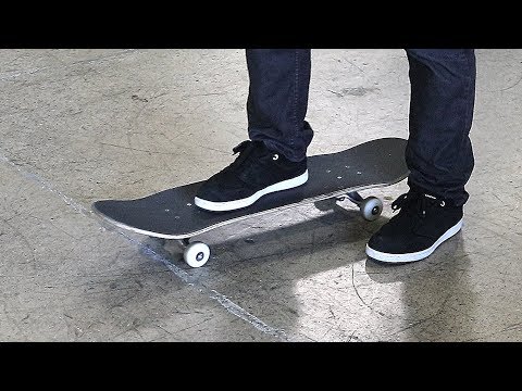 HOW TO SKATEBOARD