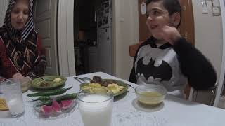 Murat Annesi İle Köfte Yiyor Asmr Mukbang Eating Show Asmr Yemek Yeme Şovu