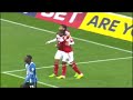 Doblete de Bryan Ruiz ante el Wigan Athletic