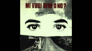 Watch Angela Baraldi A Piedi Nudi video