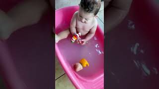 Bebê No Banho 2