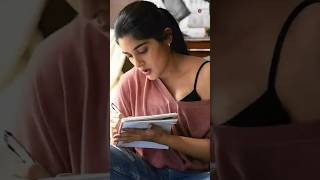 South Beauti Nivetha Thomas Short Mahi Ve Trending Song